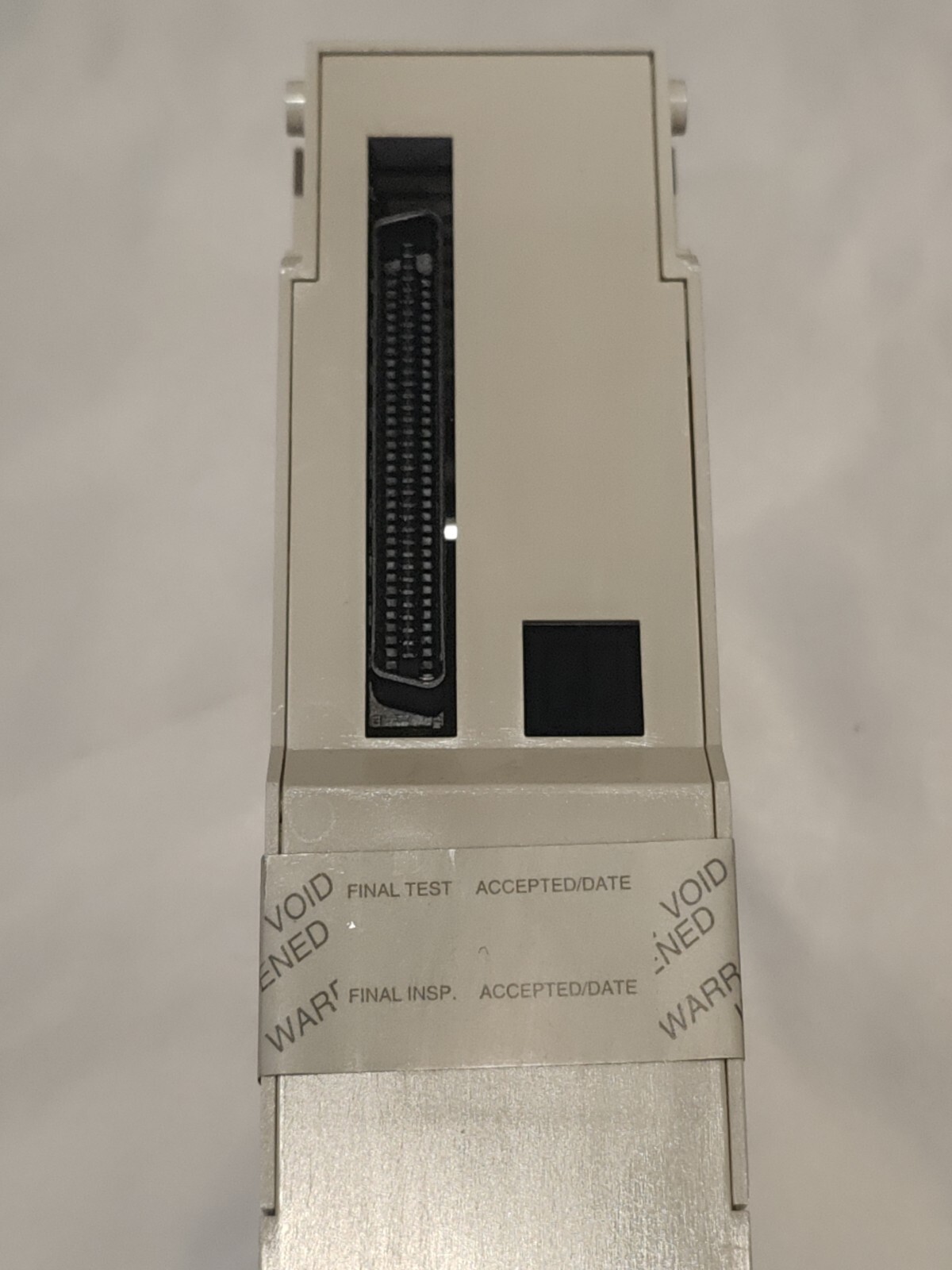 Schneider Electric 140DAI55300 Modicon Quantum 32-P Discrete 115VAC Input Module