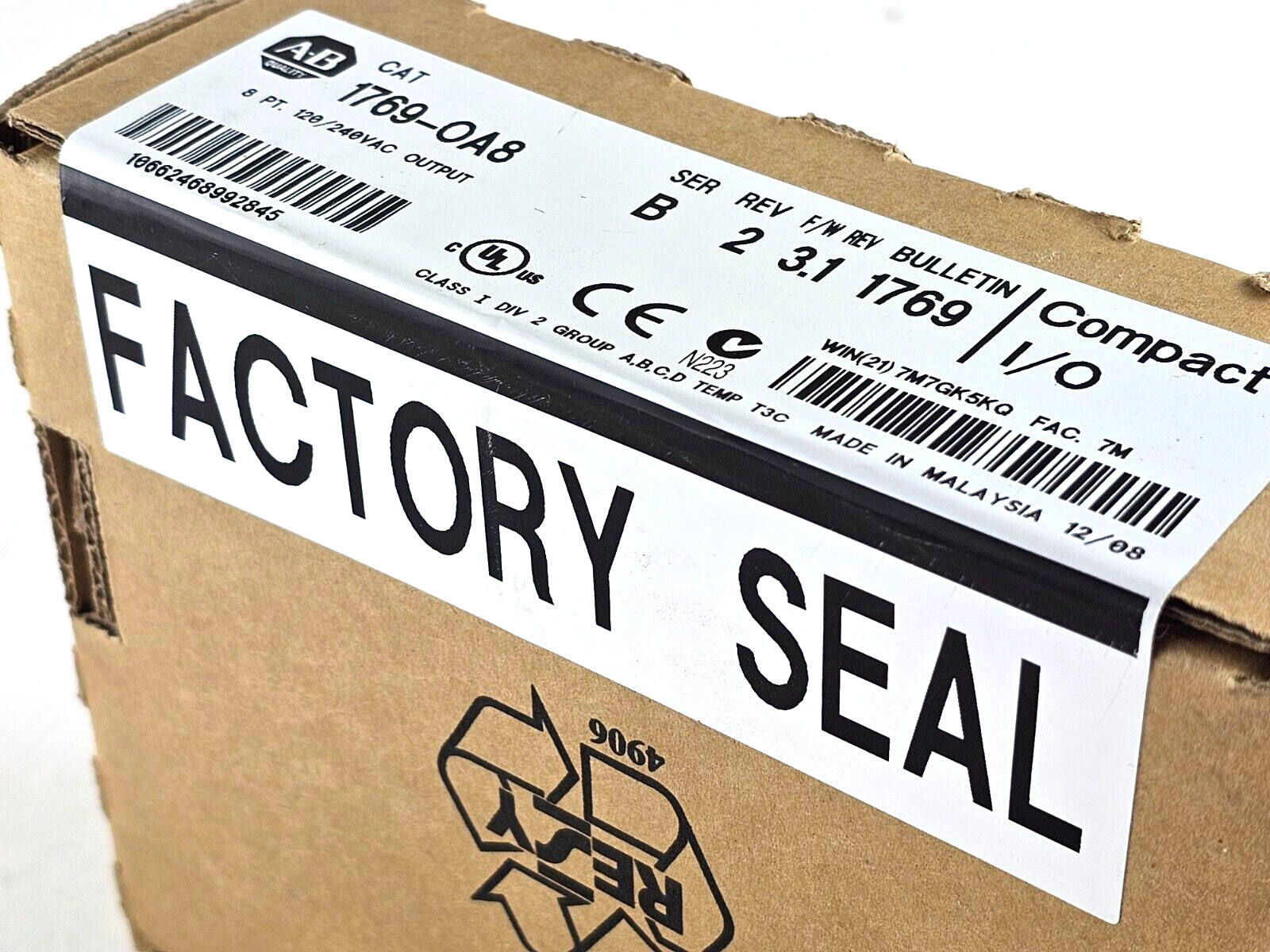 SEALED Allen Bradley 1769-OA8 /B CompactLogix 8-Point Output Module 1769OA8