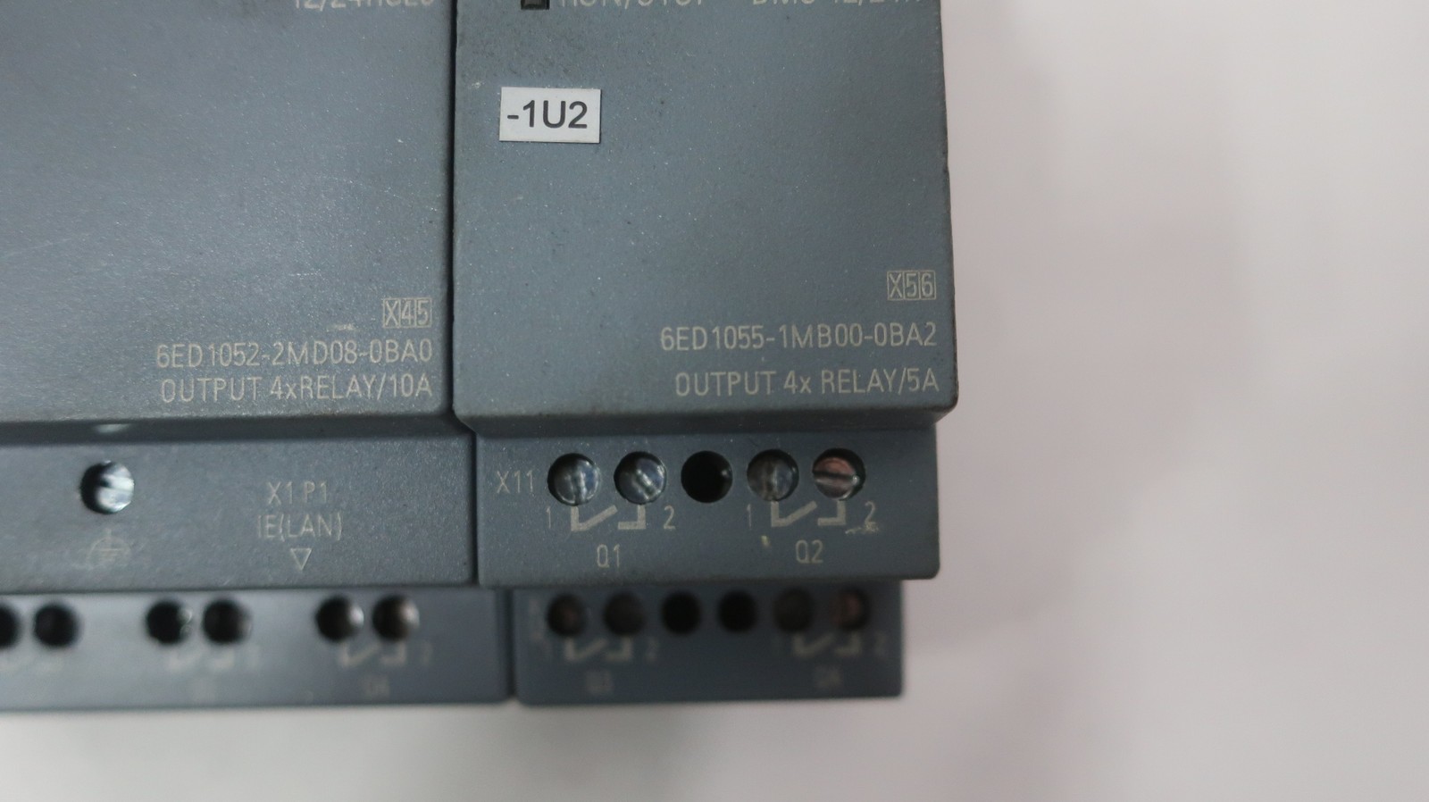 Siemens 6ED 1052-2MD08-0BA0 6ED 1055-1MB00-0BA2 Logo! Output Module W/ Expansion