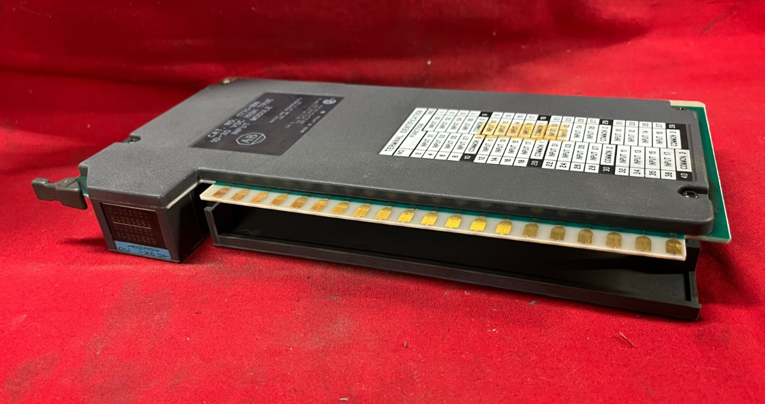 ALLEN BRADLEY HIGH TRUE INPUT MODULE, 1771-IBN, 10-30 VDC INPUT, LOT OF 2