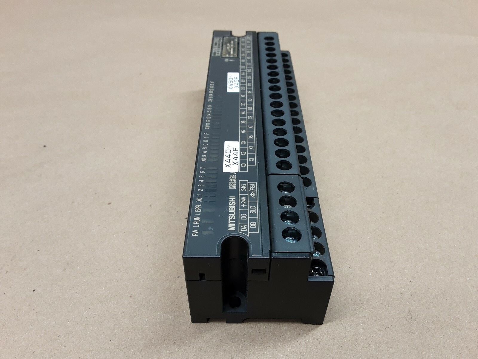 Mitsubishi Input Unit Module Melsec AJ65SBTB1-32D1 24VDC #1041I27*AD