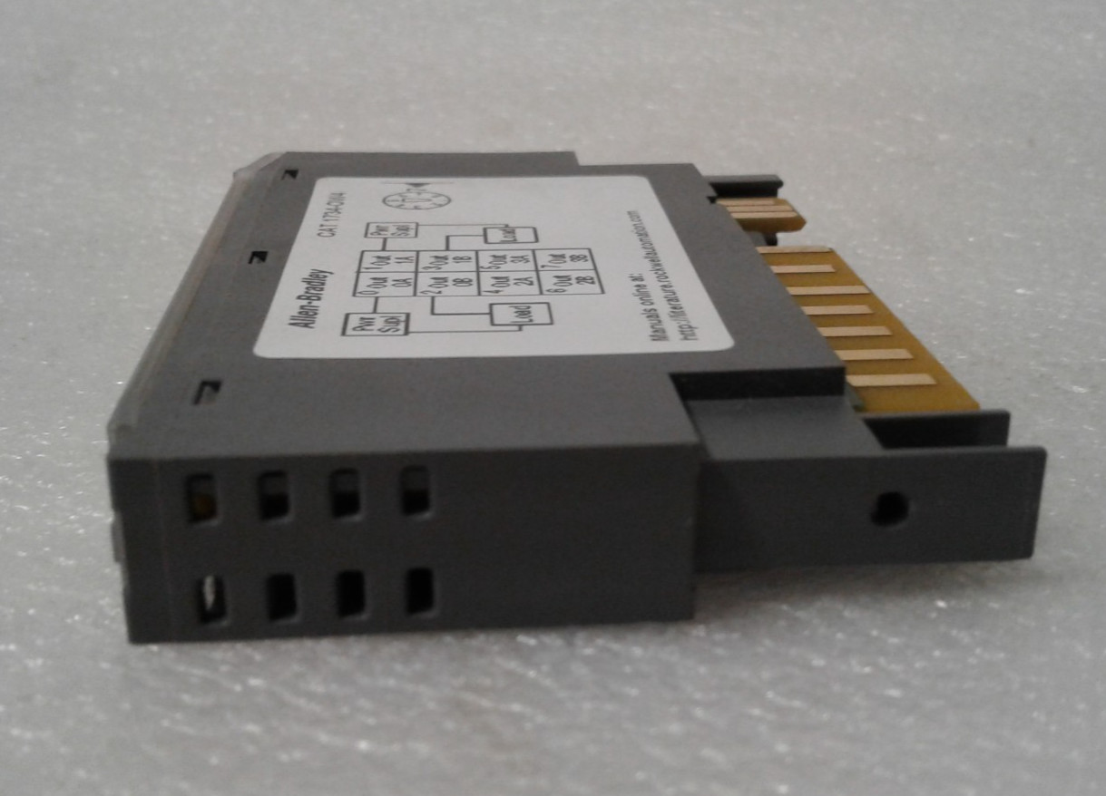 New Allen-Bradley 1734-OW4 Series C FW 3.022 Digital Output Module
