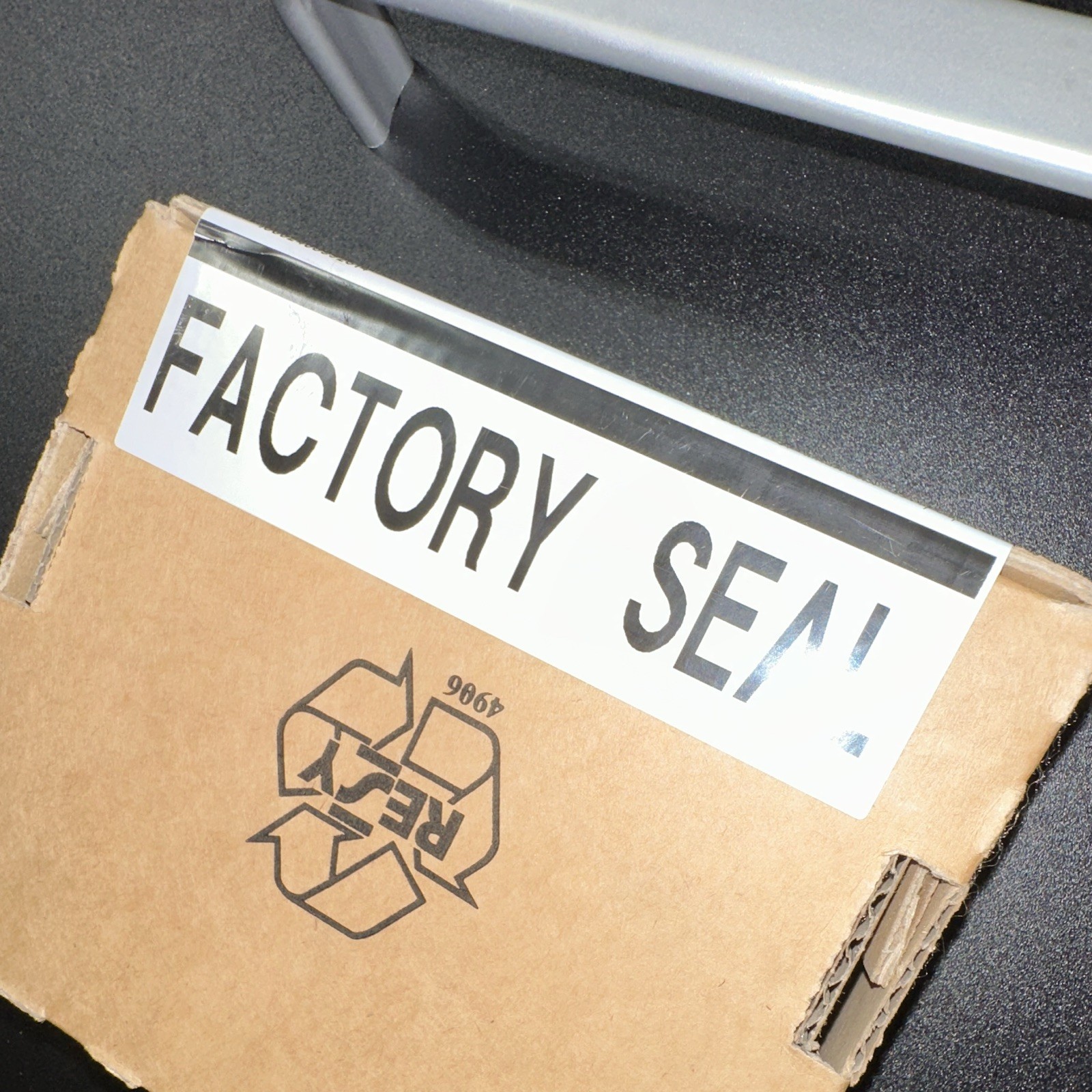 New sealed Allen-Bradley 1769-IQ16 Compact I/O Digital PLC