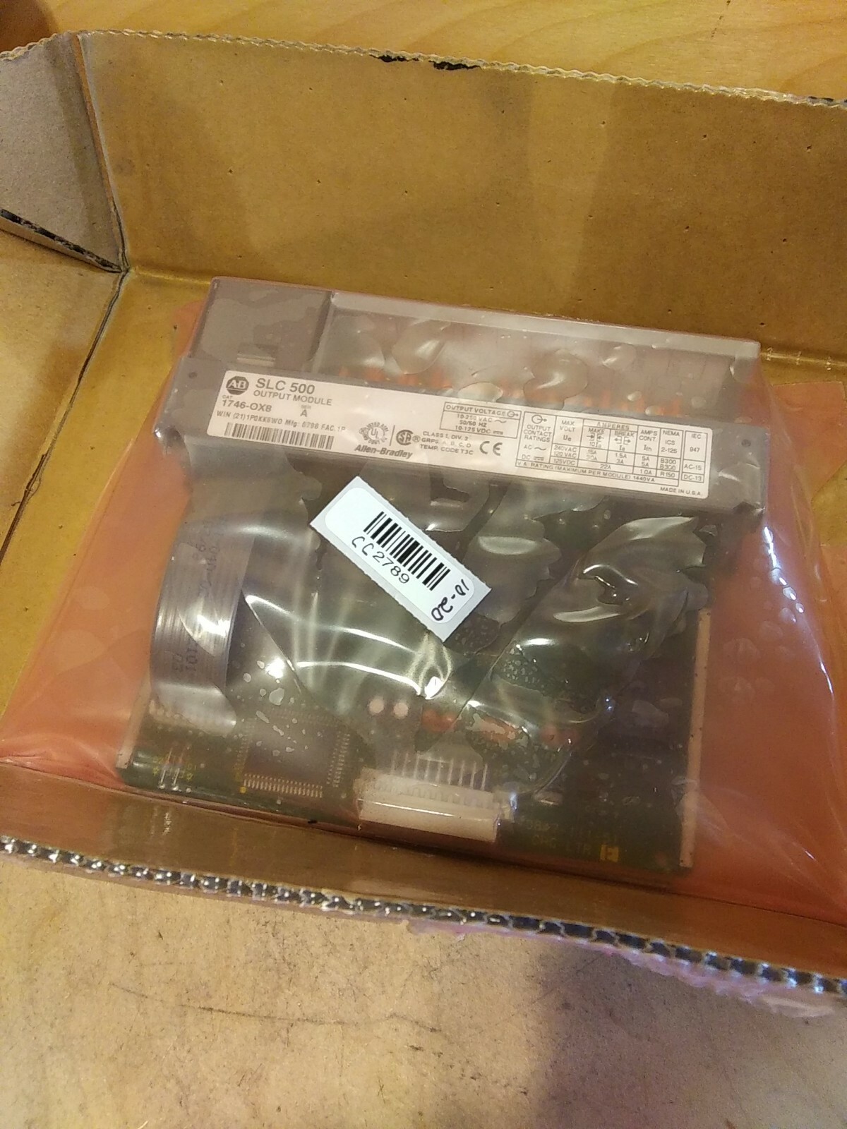 Allen Bradley 1746-0X8 Output Module SLC 500