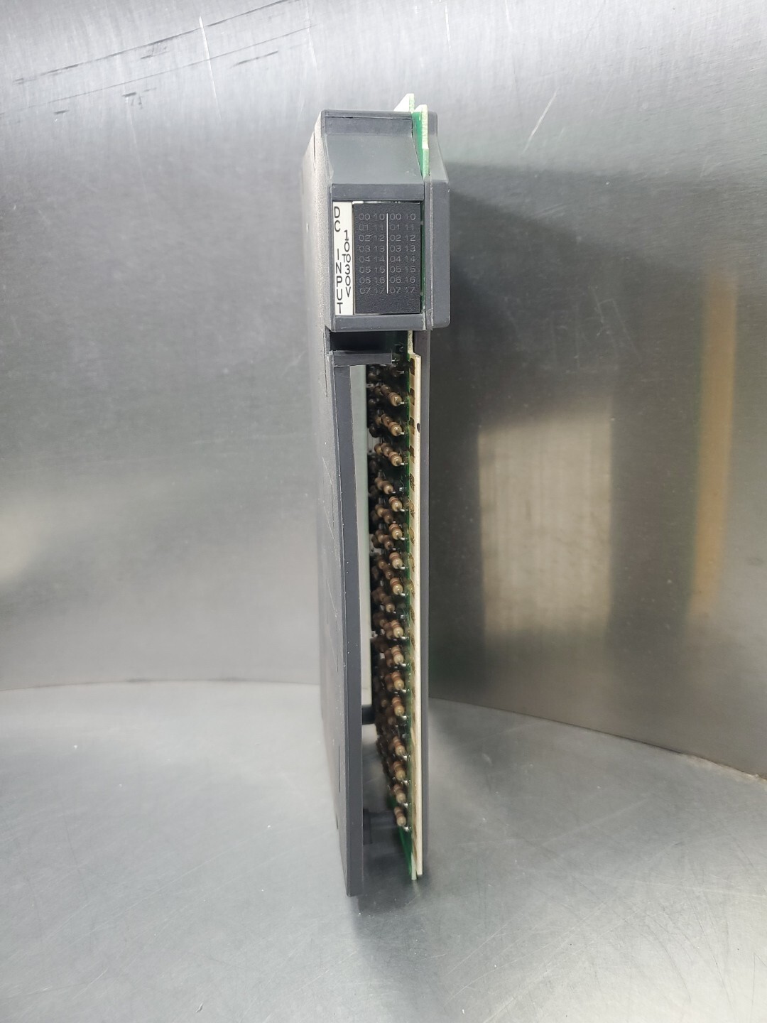 Allen-Bradley 1771-IVN/B 10-30 VDC Low True Input Module. 3B-36