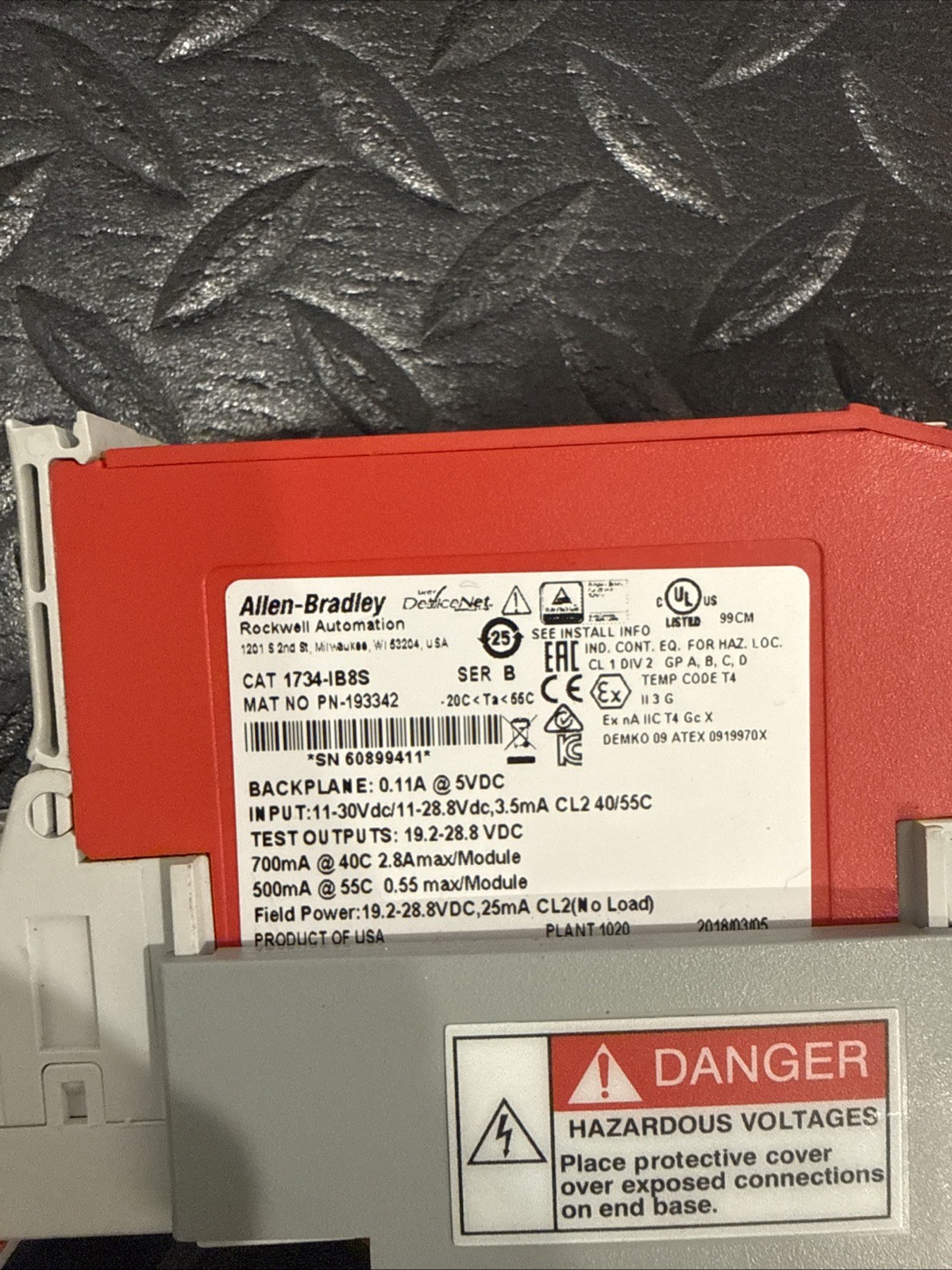 Allen Bradley 1734-IB8S Series B Safety Sink Input Module With Base 1734-Top3