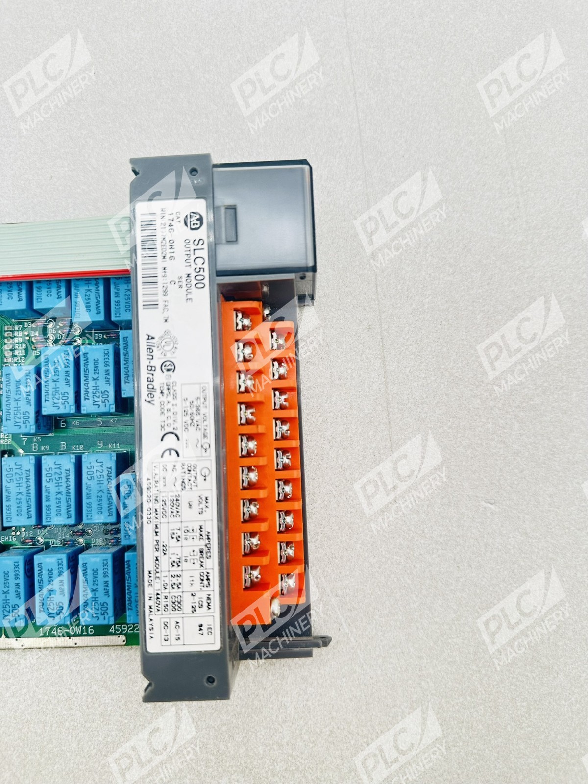 Allen Bradley 1746-OW16 Series C SLC500 Output Module (No Door)