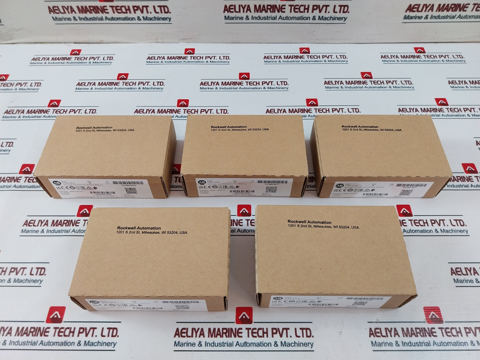 Sealed Pack Allen-Bradley 1762-OF4 Micro Logix Analog Output Module SER.B