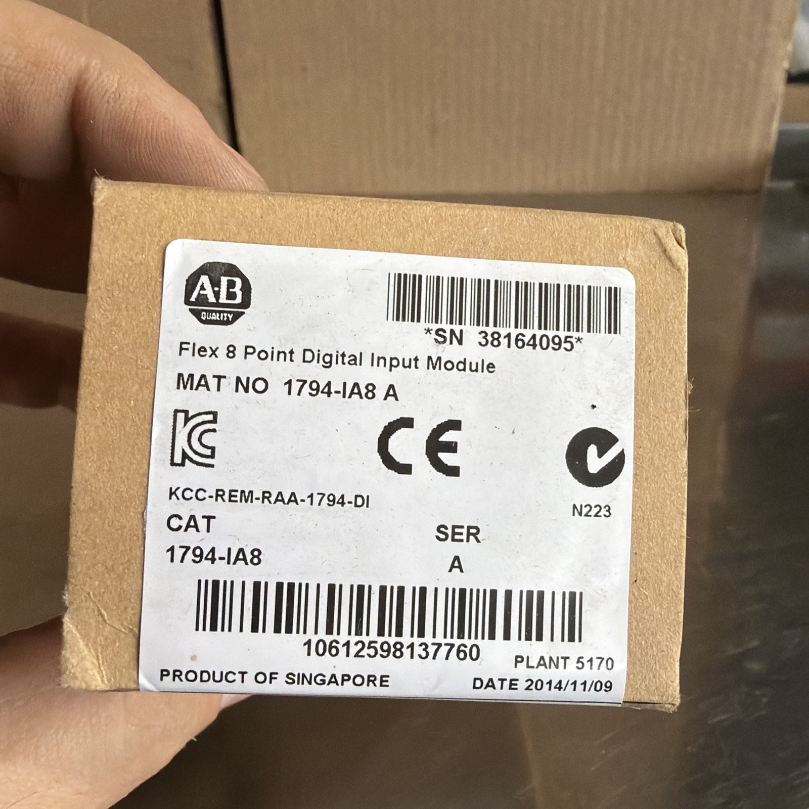 ALLEN BRADLEY 1794-IA8 SER. A REV. C01 120VAC Nos Surplus