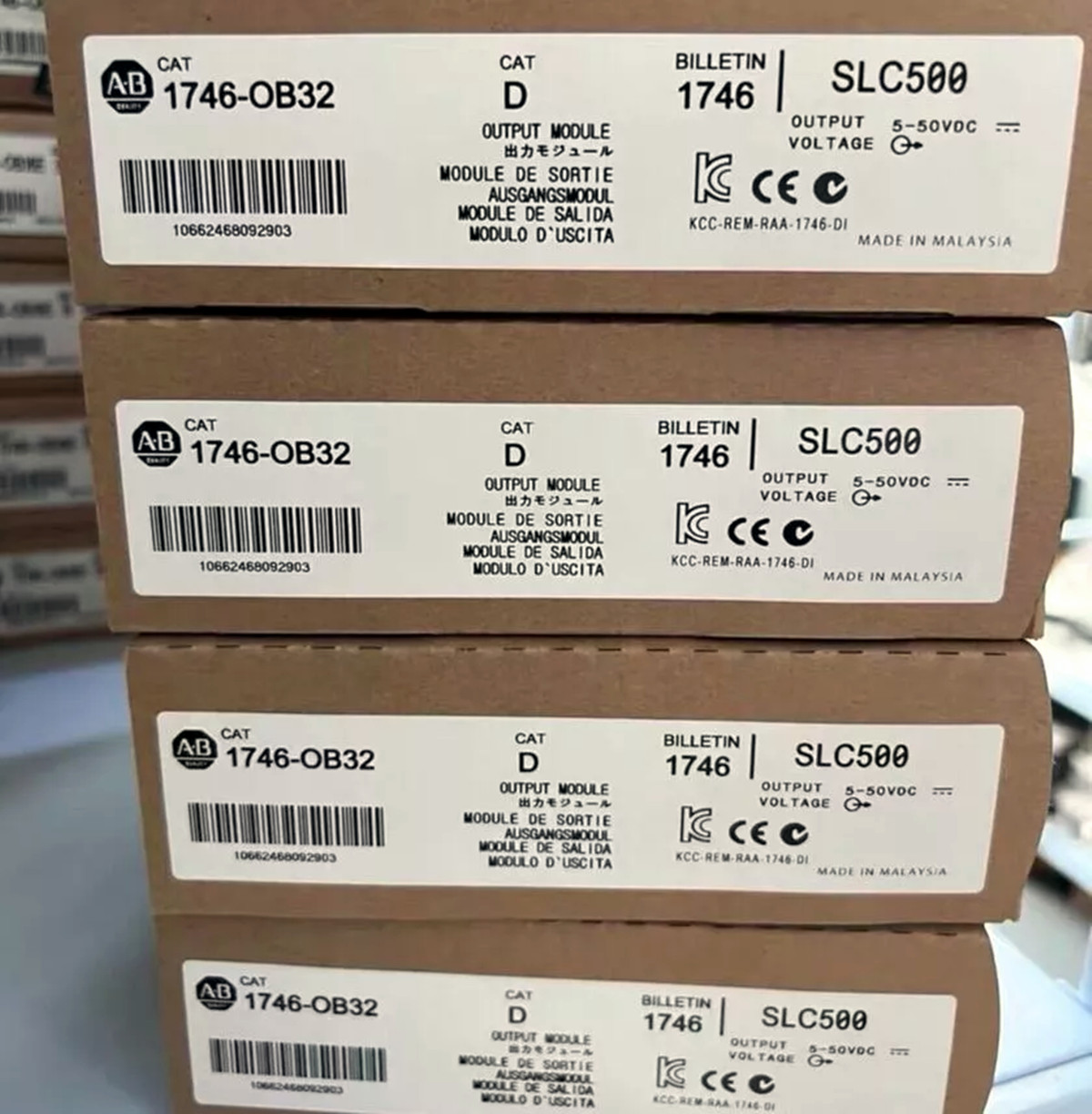 New In Box Allen-Bradley 1746-OB32 SLC 500 PLC Output Module AB 1746OB32