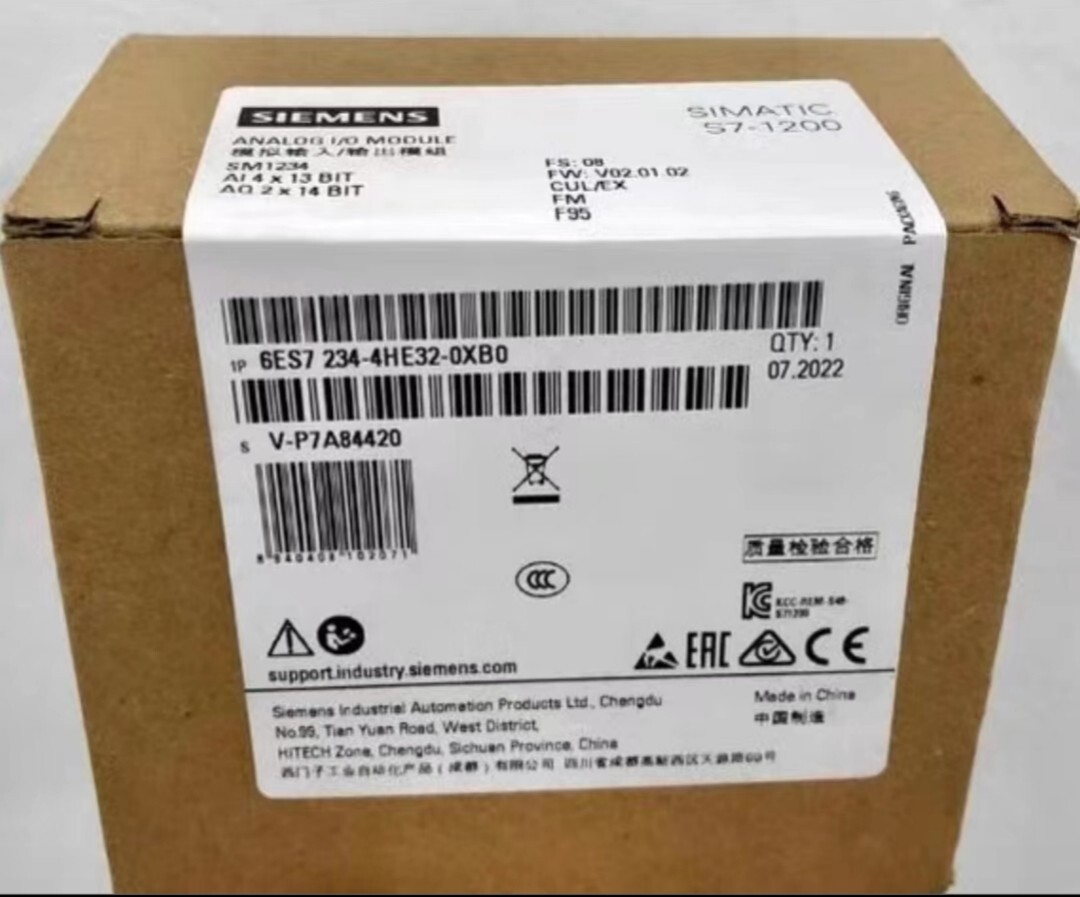 1pcs Siemens 6ES7234-4HE32-0XB0 Analog Input and Output Module