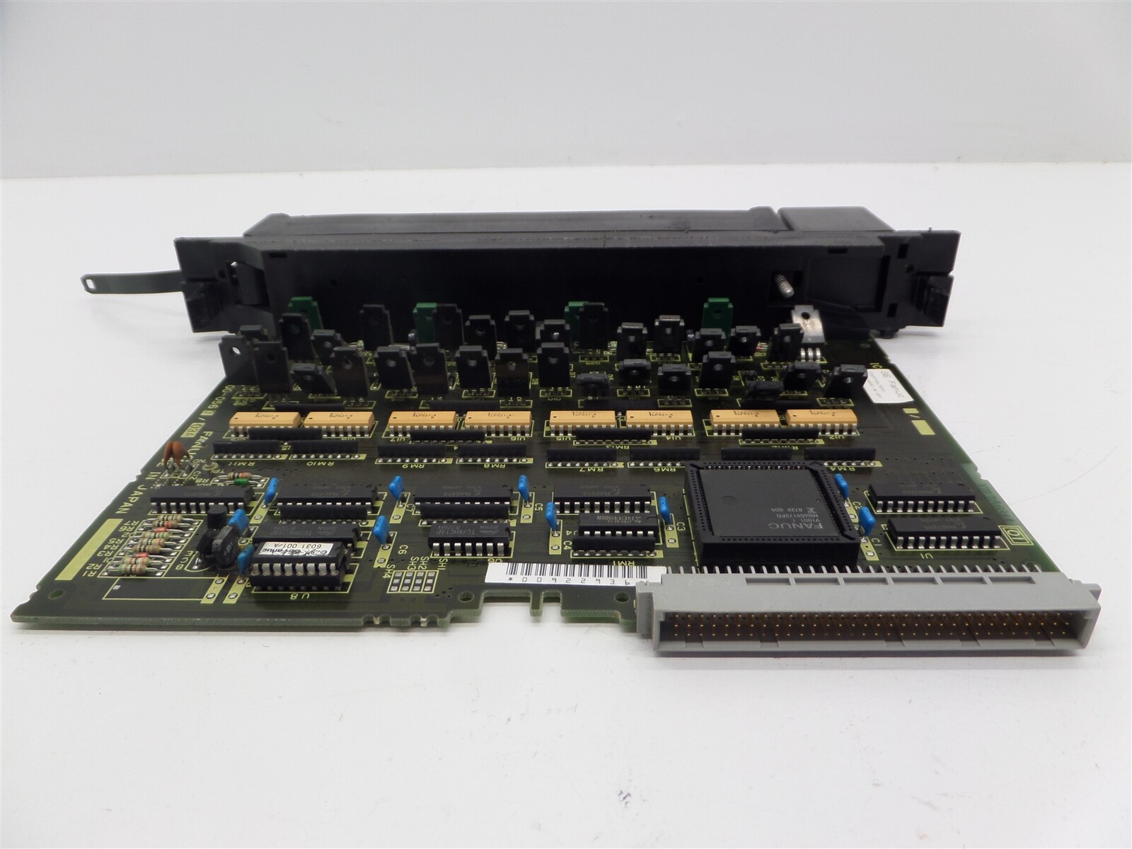 GE Fanuc IC697MDL750A Output Module 24/48VDC 0.5A 32PT