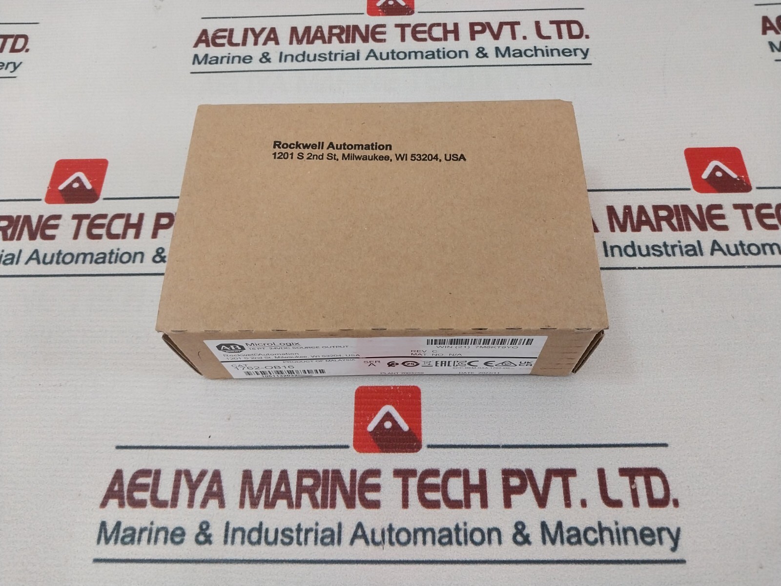Sealed Pack Allen-Bradley 1762-OB16 Micro Logix Output Module SER.A