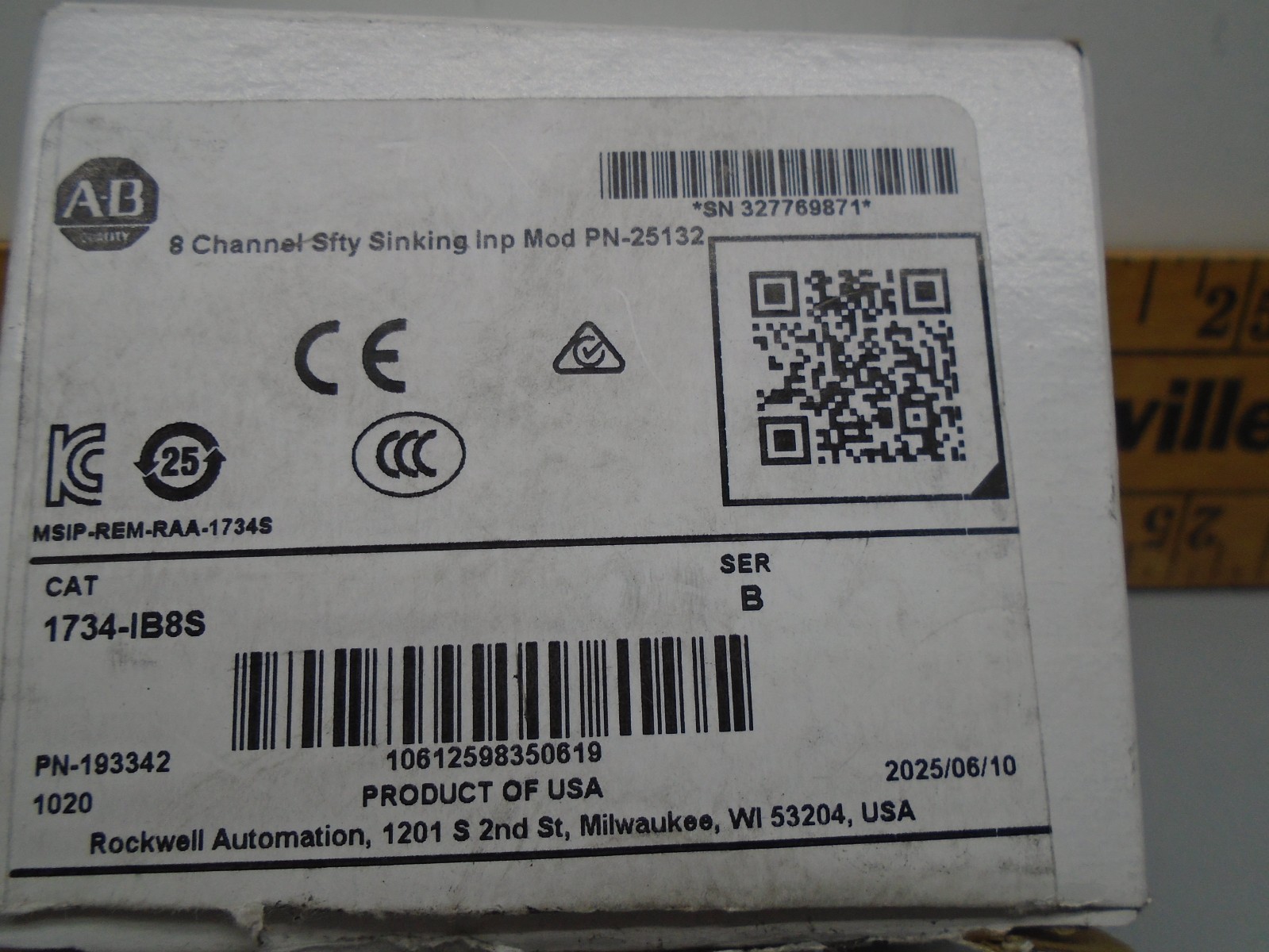 2025 New old Stock open 1734-IB8S /B Allen Bradley DC Input PN-193342 163E