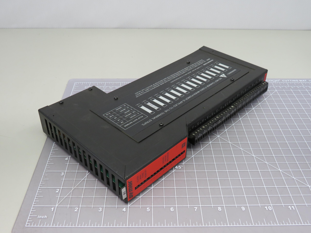 SQUARE D ROM-271 SY/MAX CLASS 8030 ISOLATED RELAY OUTPUT MODULE T158985