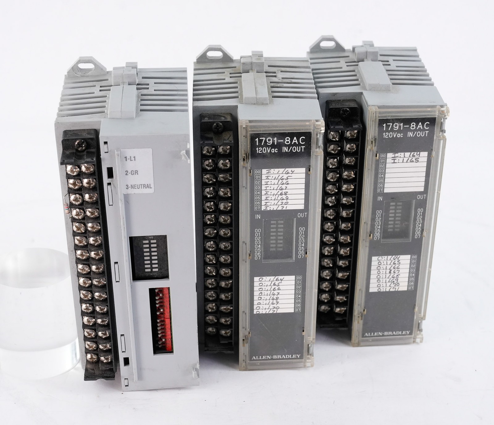 Allen Bradley 1791-8AC /B Rev. A01 Block I/O 8 Input 8 Output Module 17918AC