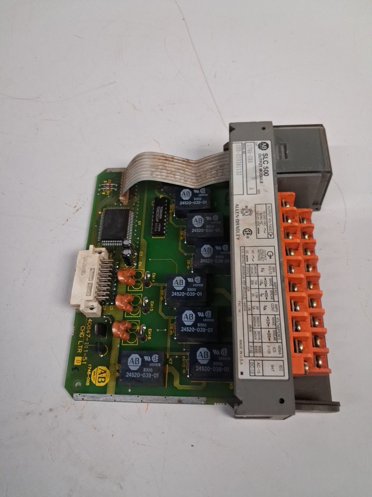 Allen-Bradley 1746-OX8 SLC 500 Series A Relay Output Module