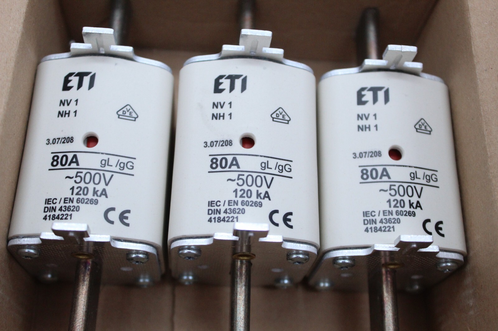 ETI NV1 Fuse Block 80A gL/gG 500V 004184221 3 Piece Pack