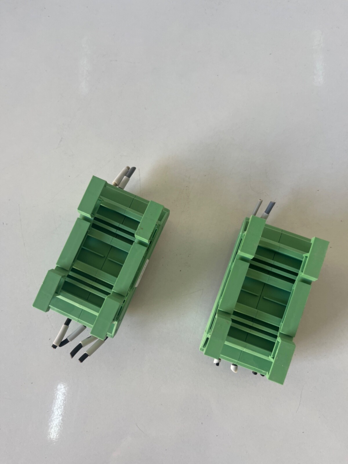 lot 2 pcs of AX-DIM4-MI5 – Four Channel Digital Input Multiplexer