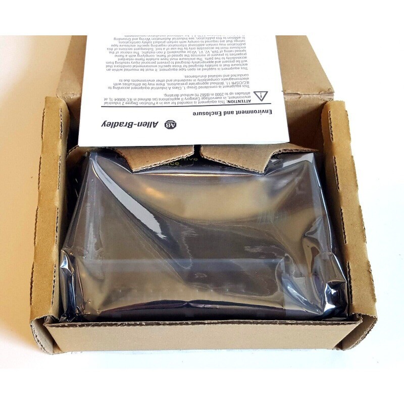 New Allen Bradley 1769-OB16 Output Module CompactLogix 16pt 24VDC US Stock