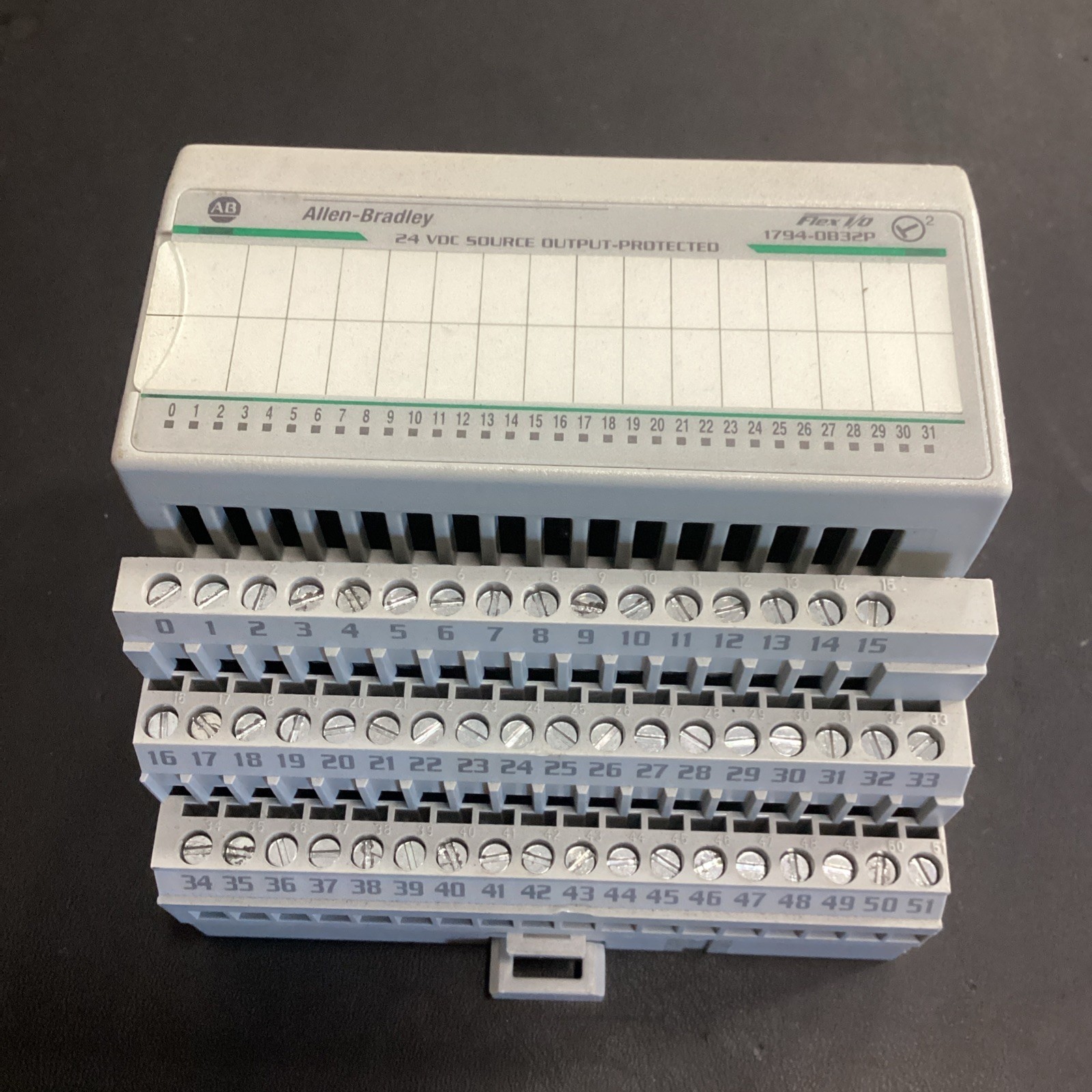ALLEN BRADLEY 1794-OB32P FLEX I/O OUTPUT MODULE Used