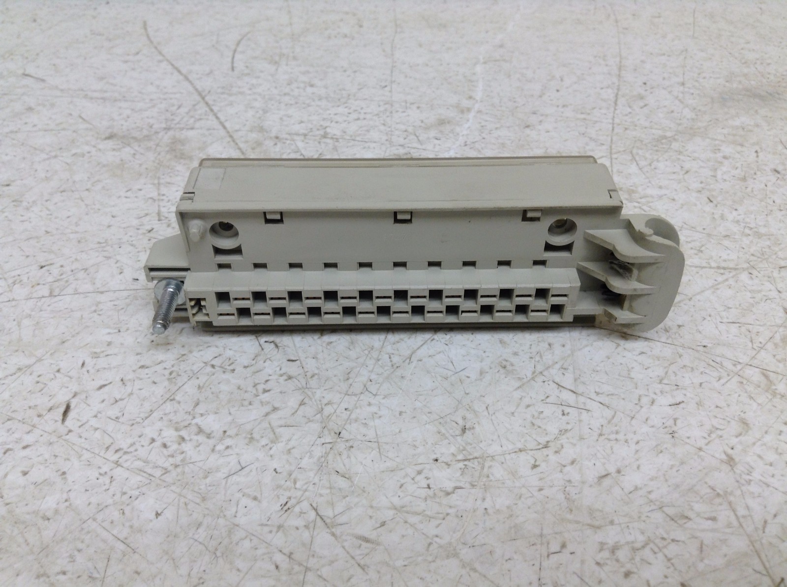 Schneider Modicon TSXBLY01 Terminal Block TSX BLY01 Telemecanique