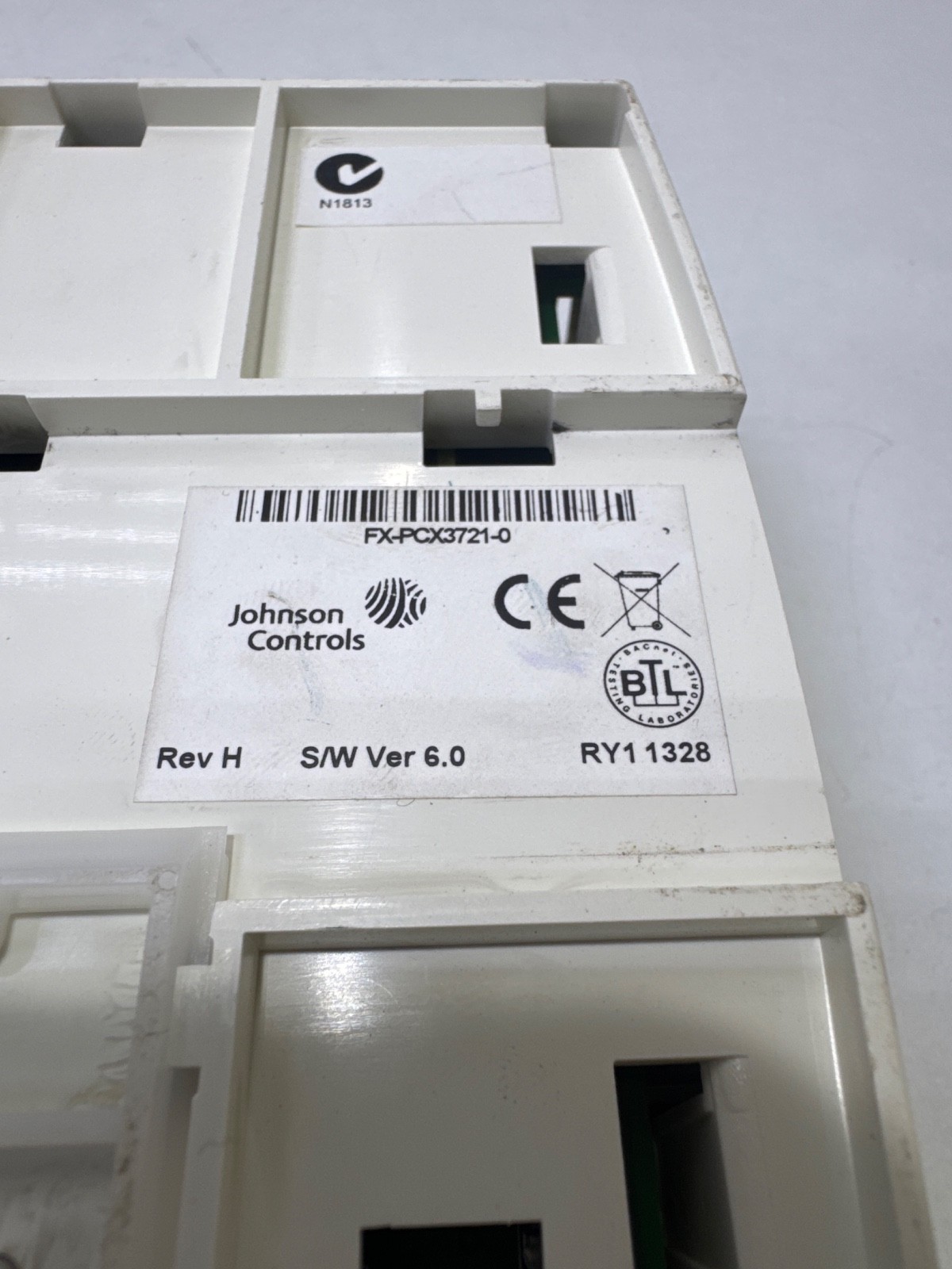 JOHNSON CONTROLS FX-PCX3721-0 Rev H Expansion Input/Output Module