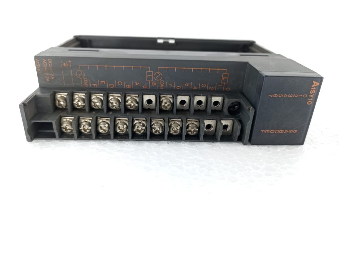 MITSUBISHI A1SY10 OUTPUT UNIT DC24V2A AC240V2A