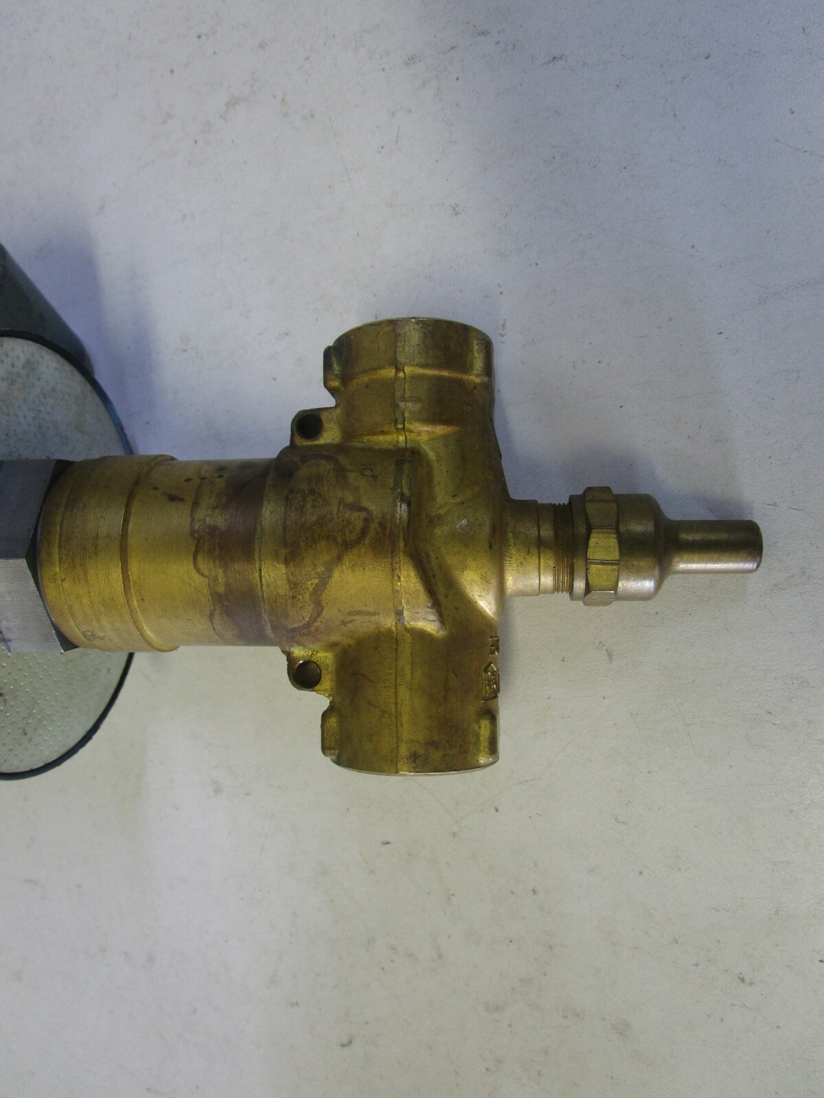 ITT GENERAL CONTROLS K15TF2152 MAGNETIC VALVE – USED – FREE SHIPPING