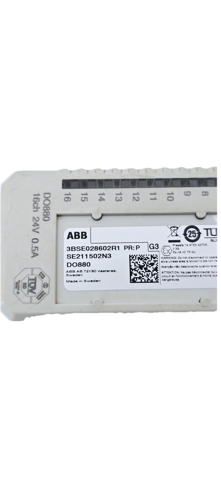 NEW ABB 3BSE028602R1 DO880 S800 I/O DCS Digital Output Module 16 Channel 24VDC