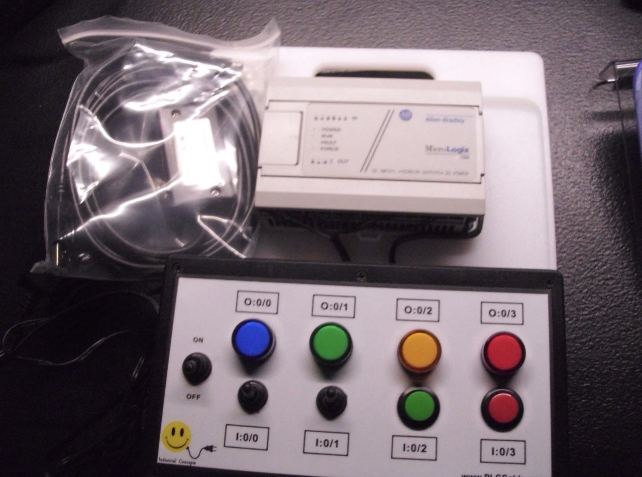 PLC Training Kit Allen Bradley Micrologix 1761-L10BXB With programming cable CBL