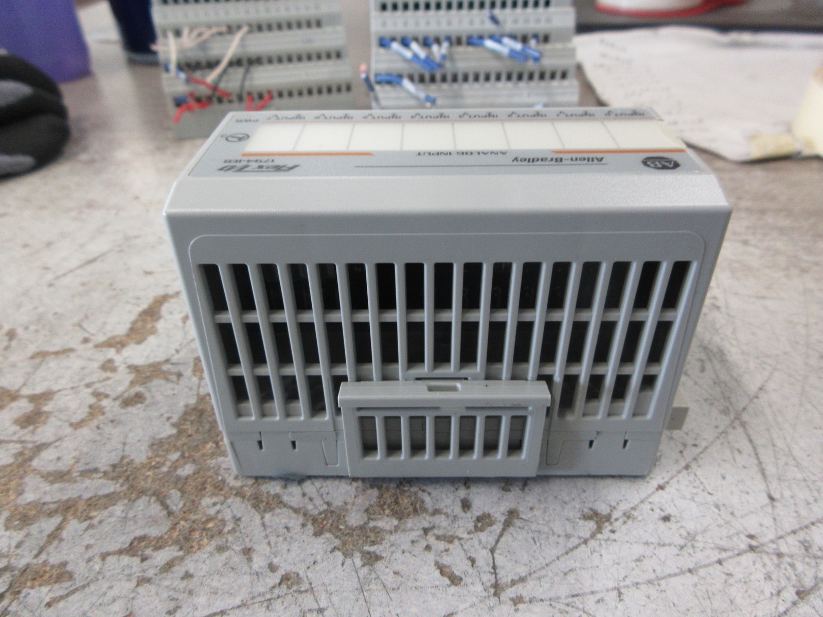 Allen-Bradley Flex I/O Analog Input Module 1794-IE8 *Broken Clip* Used
