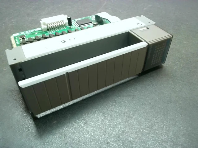 Allen Bradley 1746-OB32 /D Output Module SLC500 5-50 VDC-Used