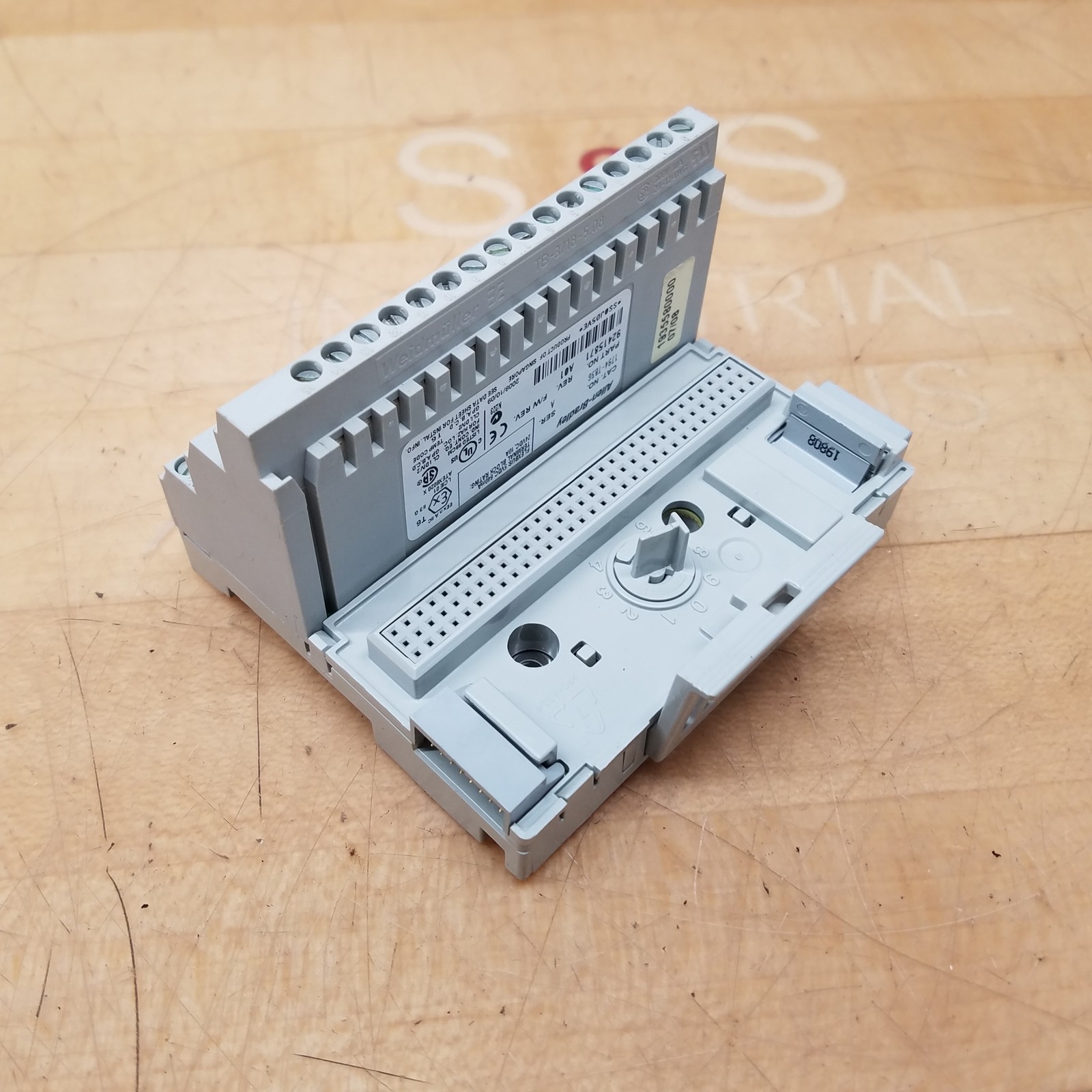 Allen Bradley 1794-TB3G Series A Flex I/O Terminal Base – USED