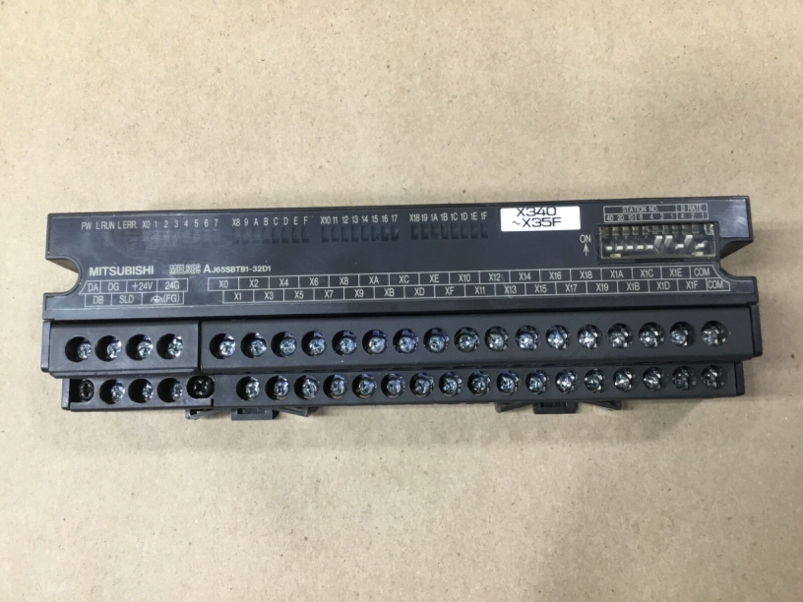 Mitsubishi Input Unit Module Melsec AJ65SBTB1-32D1 24VDC #1005I53*AD