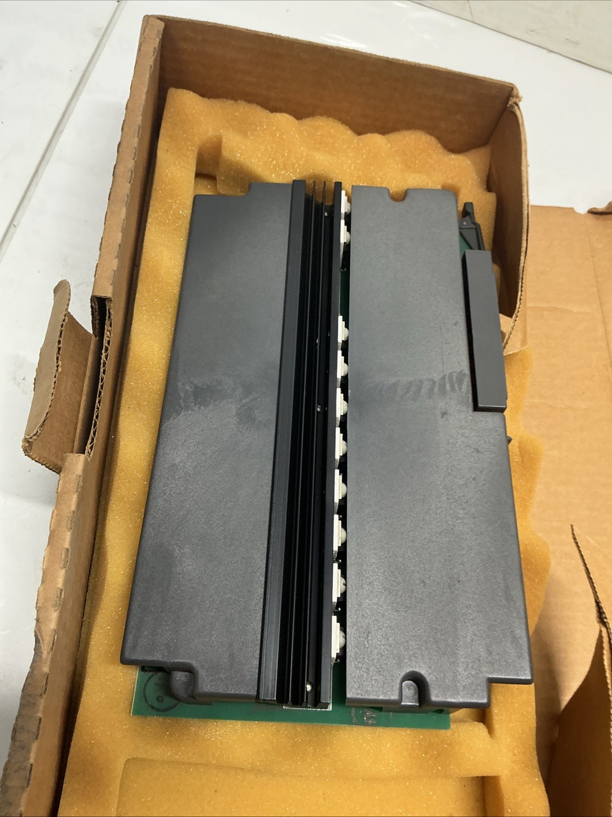 Allen Bradley 1771-OB Series B 12-24V DC Output Module Z-013