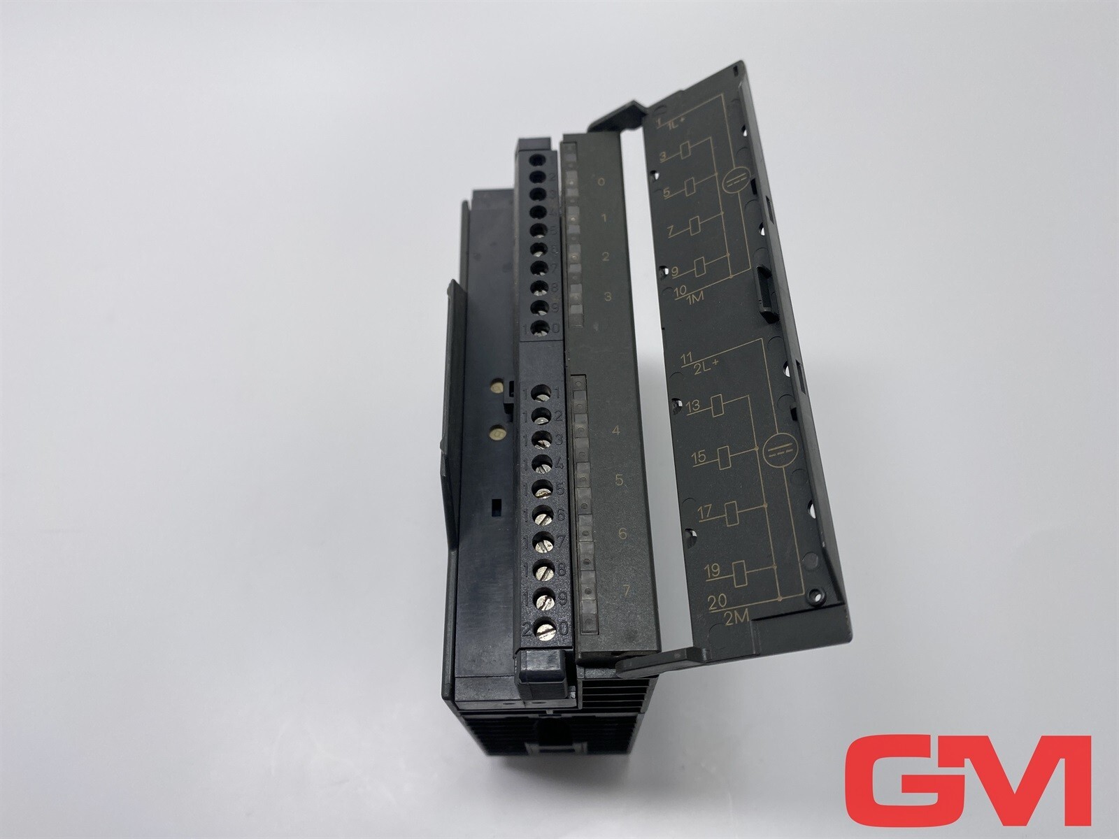 Siemens Digital Output 6ES7322-1BF01-0AA0 E: 01 Slightly Damaged