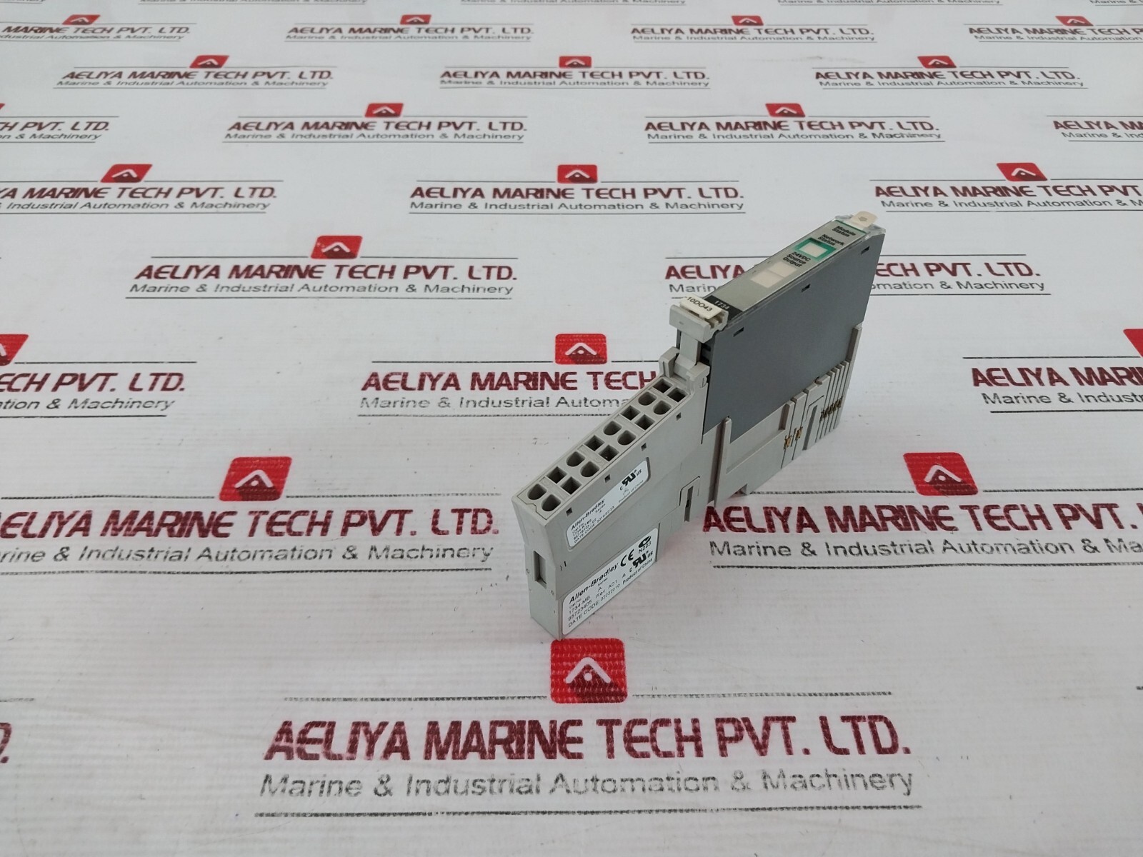 Allen-bradley 1734-OB2E Point Digital Output Module 96429673 24VDC 1A/24VA