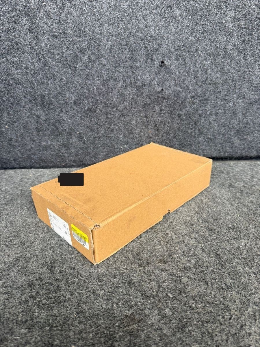 IFM ELECTRONIC Programmable Controller for Mobile Machines CR0033