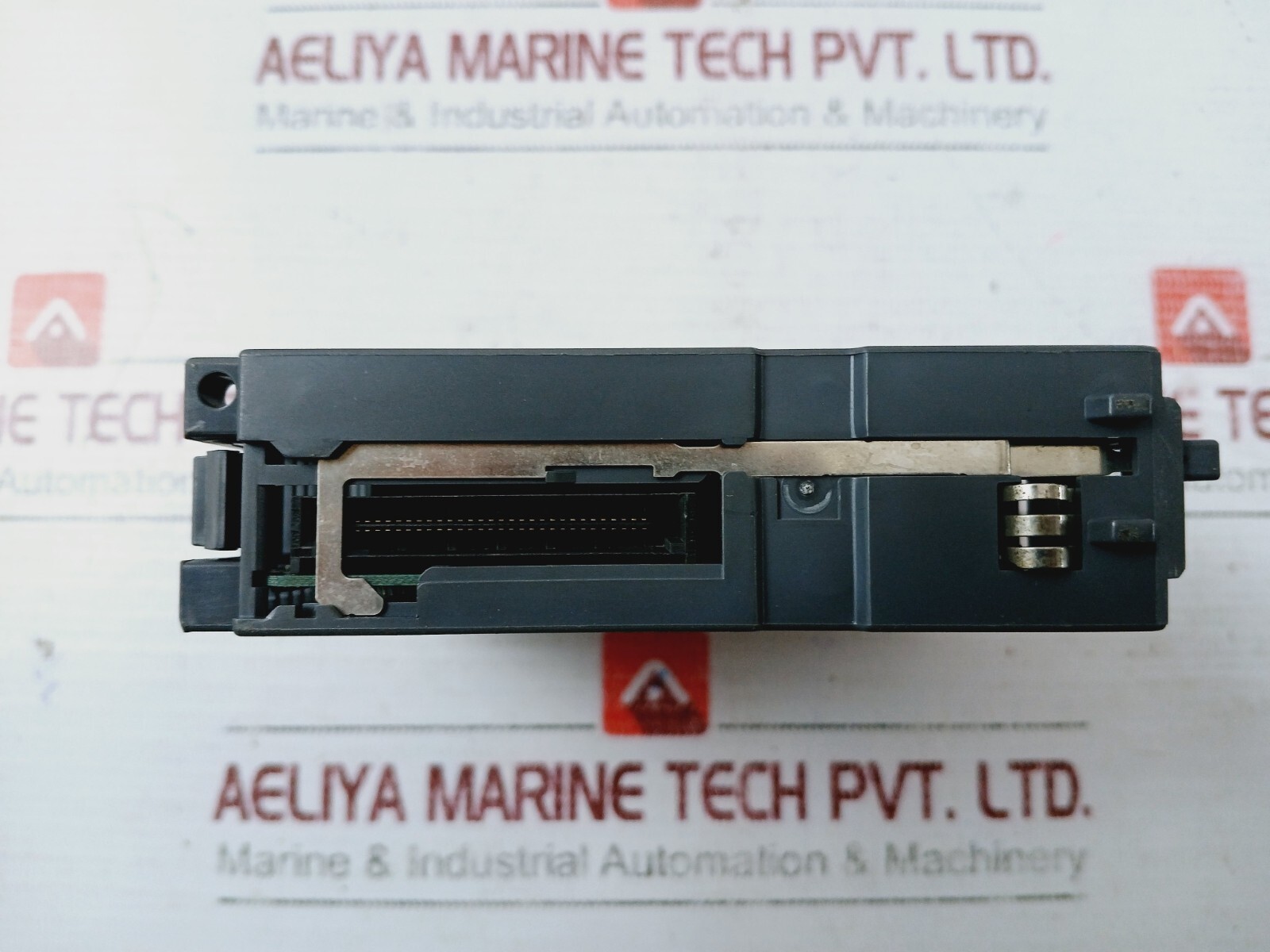 Mitsubishi Electric QY50 Melsec-Q Output Unit 12/24Vdc 0.5A 5Vdc 0.08A