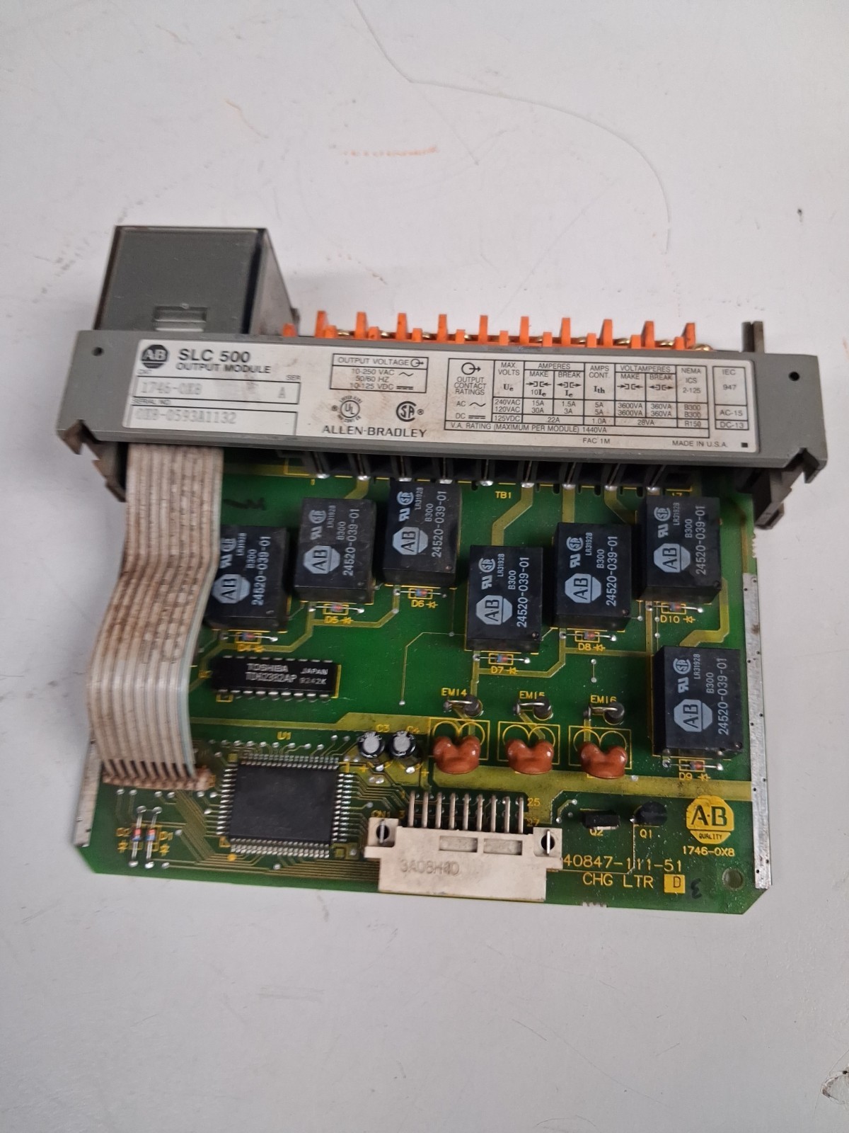 Allen-Bradley 1746-OX8 SLC 500 Series A Relay Output Module