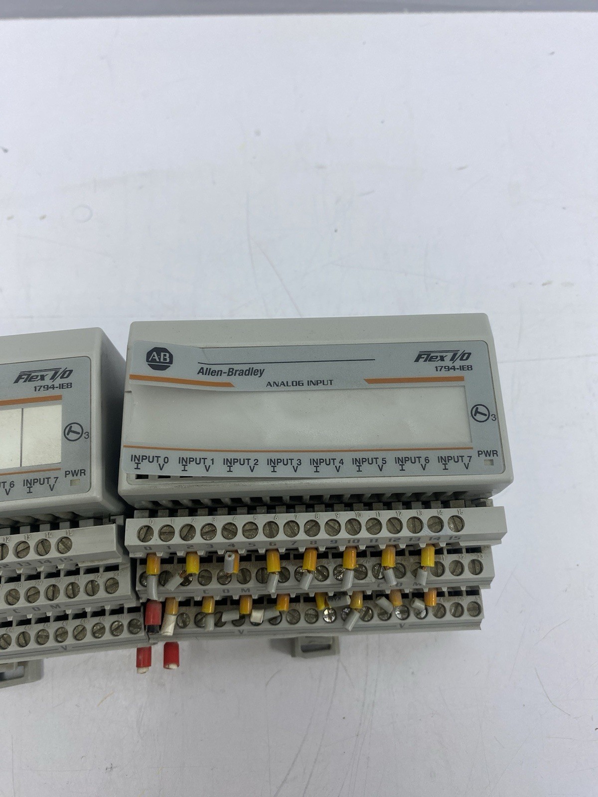 Allen-Bradley Analog 1794-IE8 + 1794-TB3 Base Set