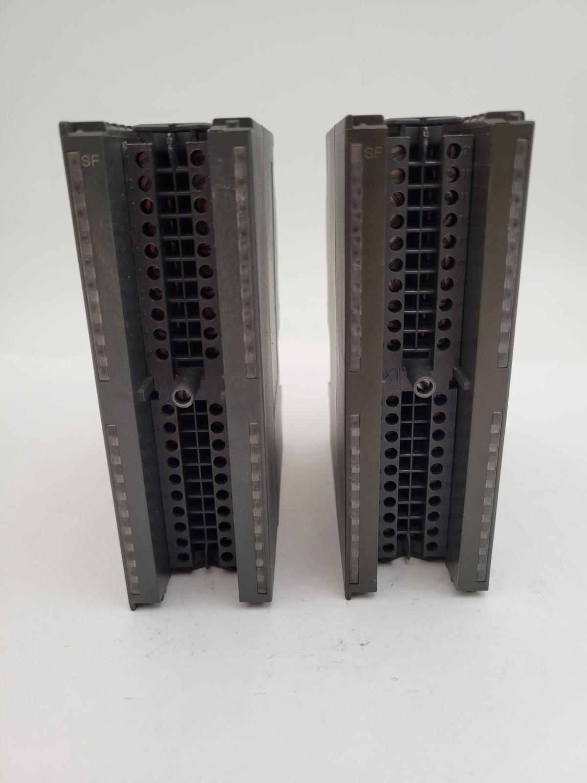 2 PC Siemens 6ES7331-7PF01-0AB0 Analog Input module 8 Analog 2-4 Wire