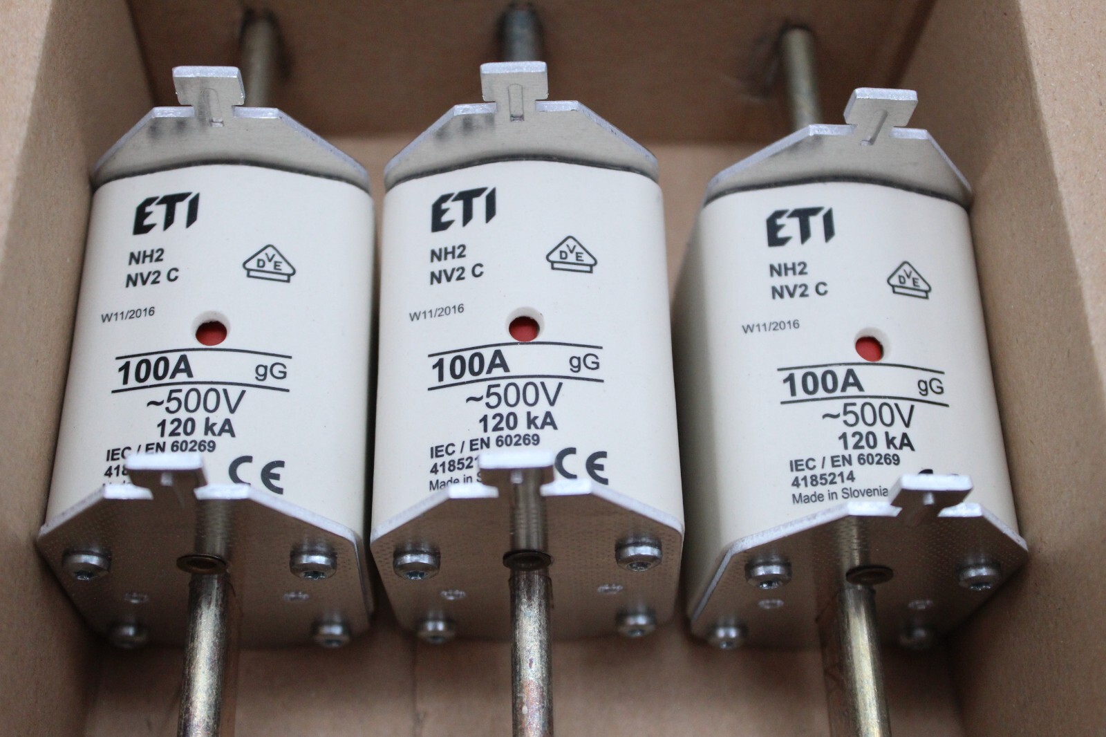 ETI NV2 C, 100A 500V, gG 004185214, 3 Pack