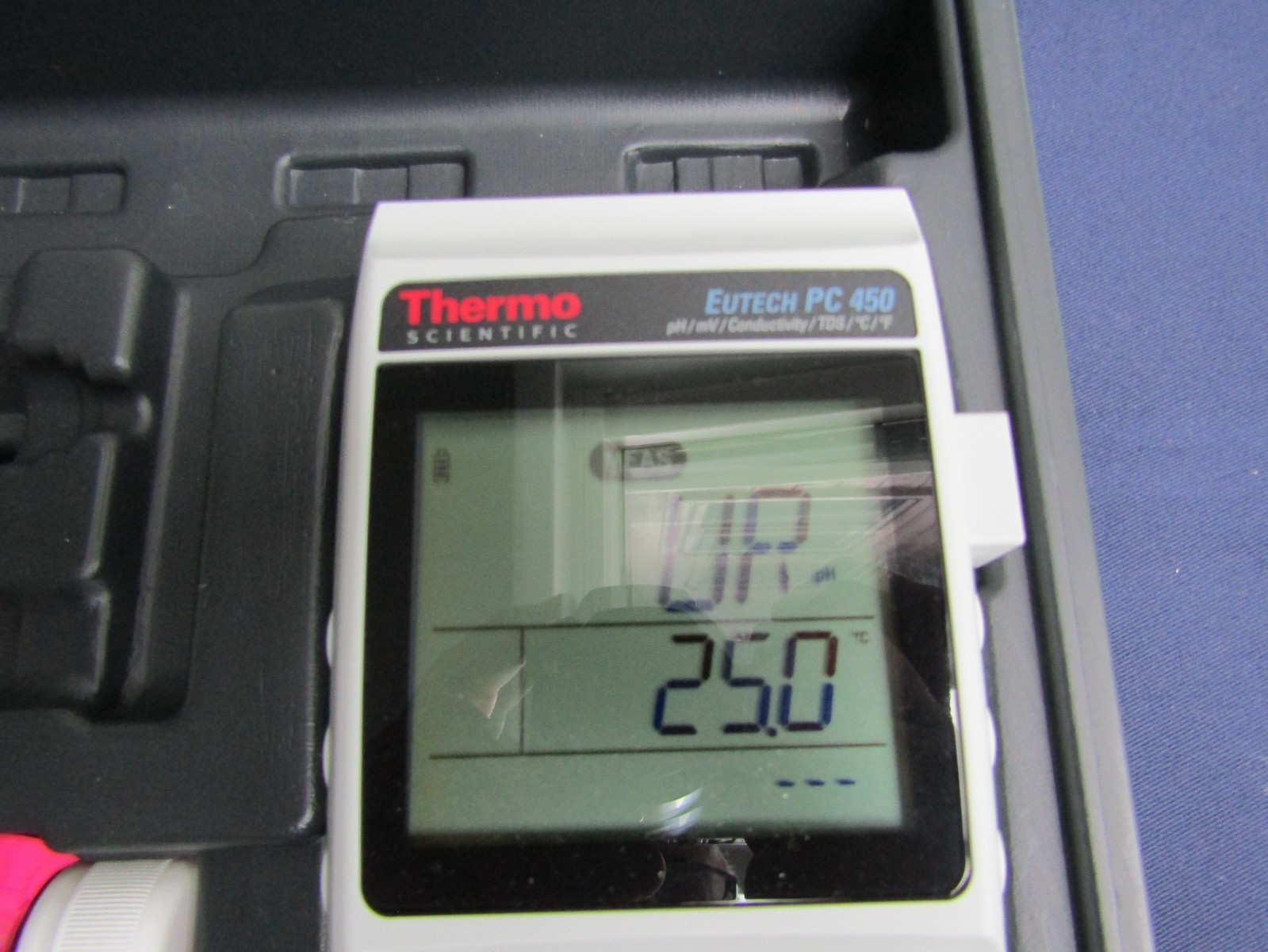 Thermo Scientific Eutech pc 450 Meter Kit with full SOLUTIONS pH/mV/cond/TDS/tem