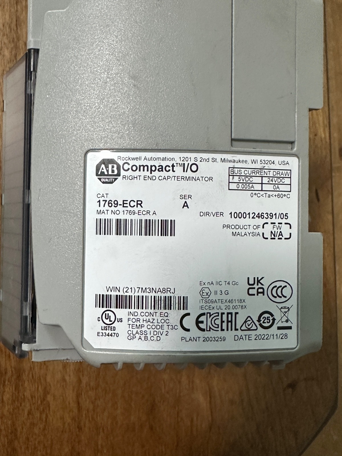 Allen Bradley 1769-IA16 X2 + 1769-OB16 plus end cap 1769-ECR
