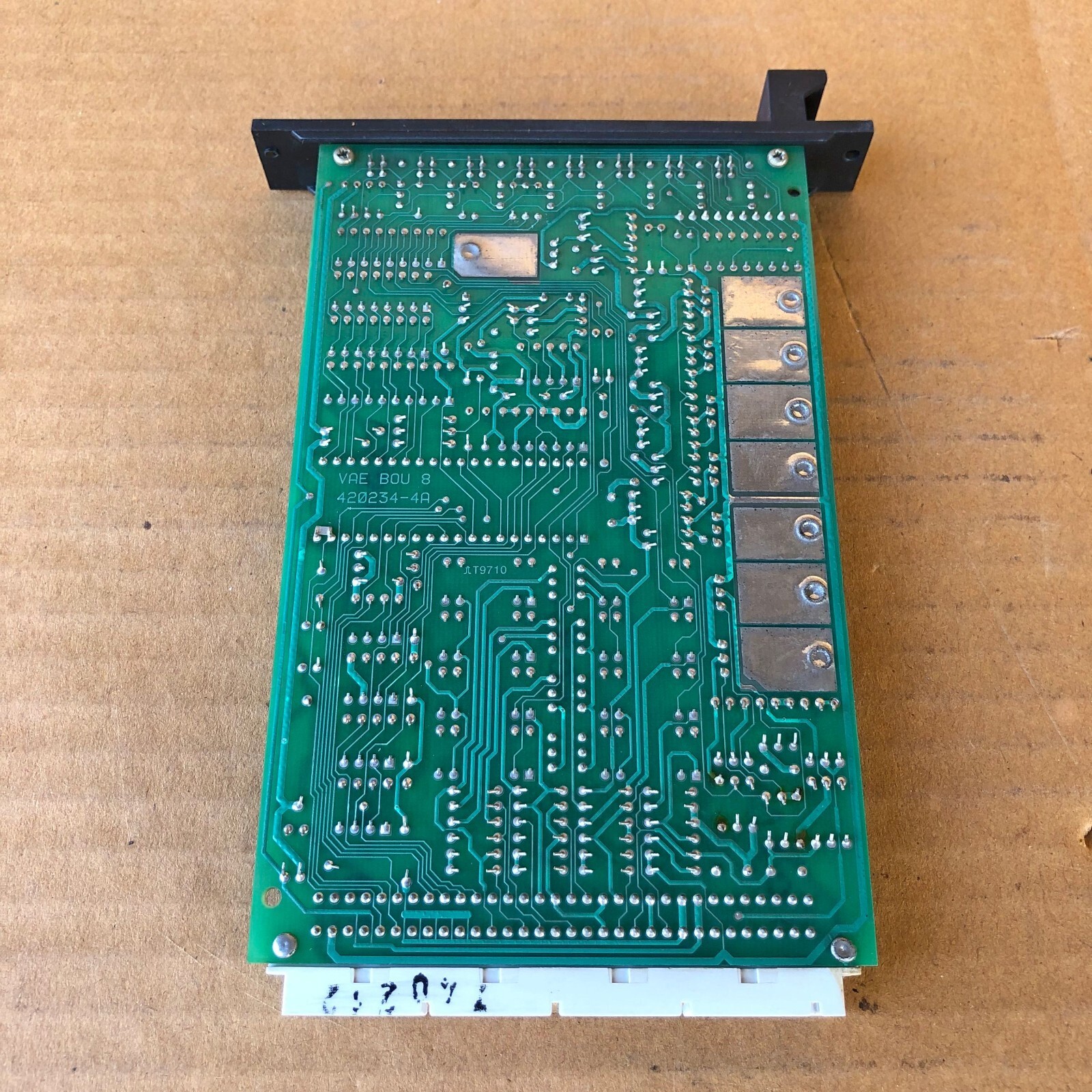 VALMET BOU8 BINARY OUTPUT MODULE A413150 [2]