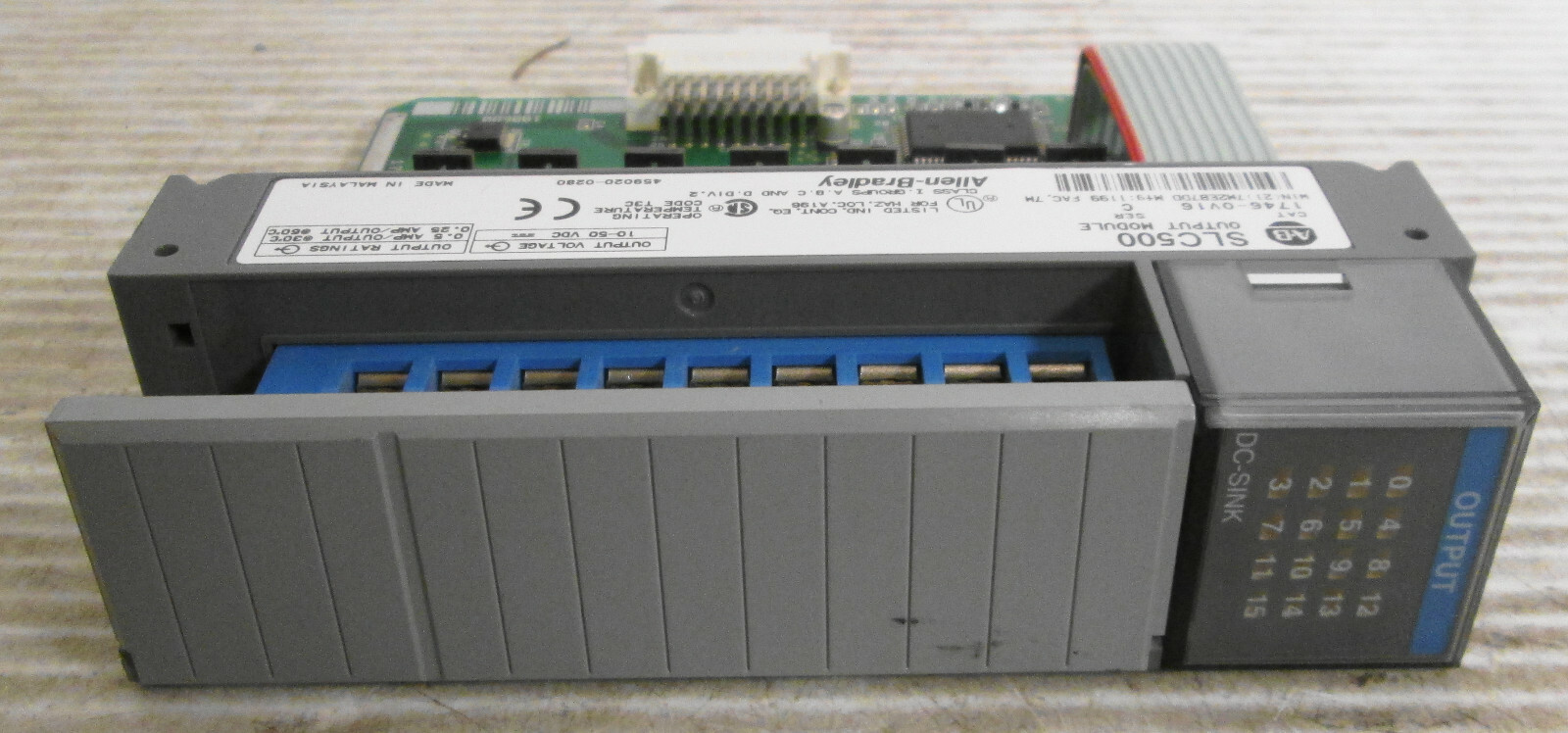 Allen-Bradley 1746-OV16 Output Module Output Voltage 10-50VDC