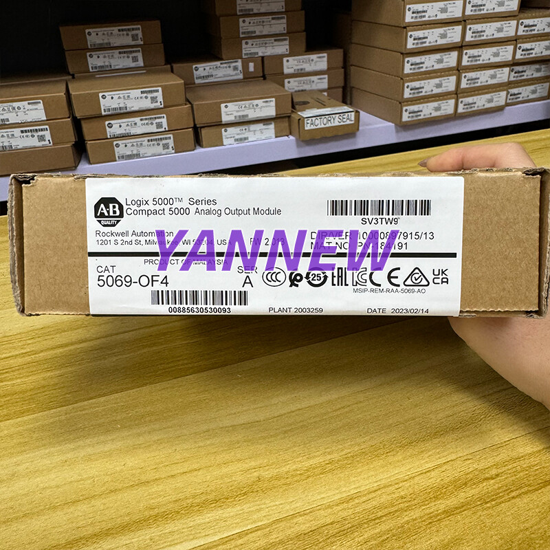 New Allen-Bradley 5069-OF4 SER A Compact 5000 Analog Output Module AB 5069OF4