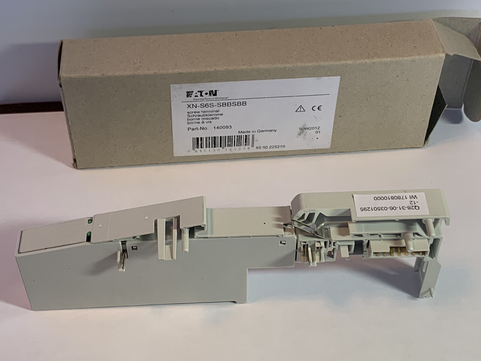 NIB EATON CORPORATION XN-S6S-SBBSBB SCREW TERMINAL (GERMANY) P/N: 140093